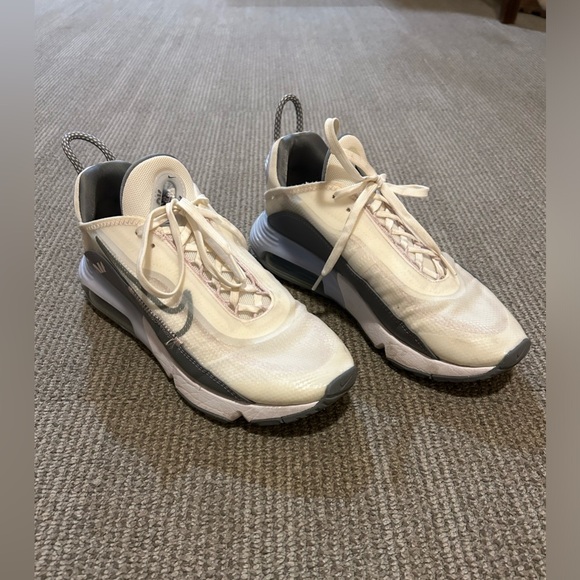 Nike Air Max 2090 - Picture 3 of 8